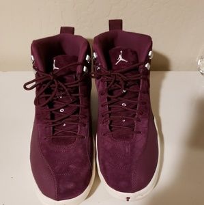 Jordan 12 Bordeaux
